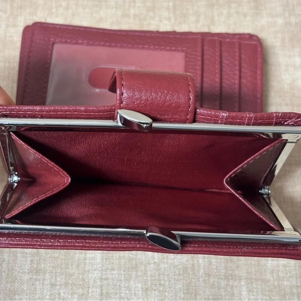 Mundi® Rio Leather Indexer Wallet